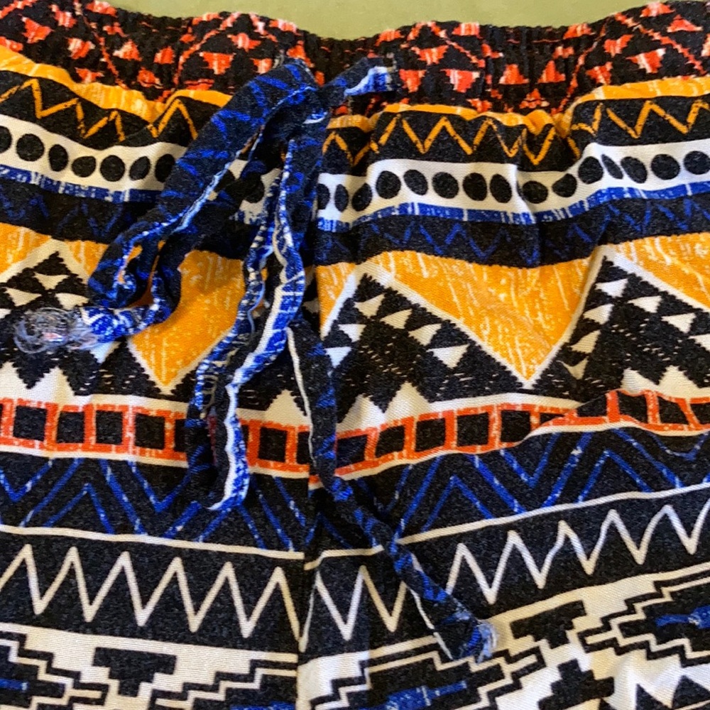 Colorful Aztec Style Short - Picture 3 of 5